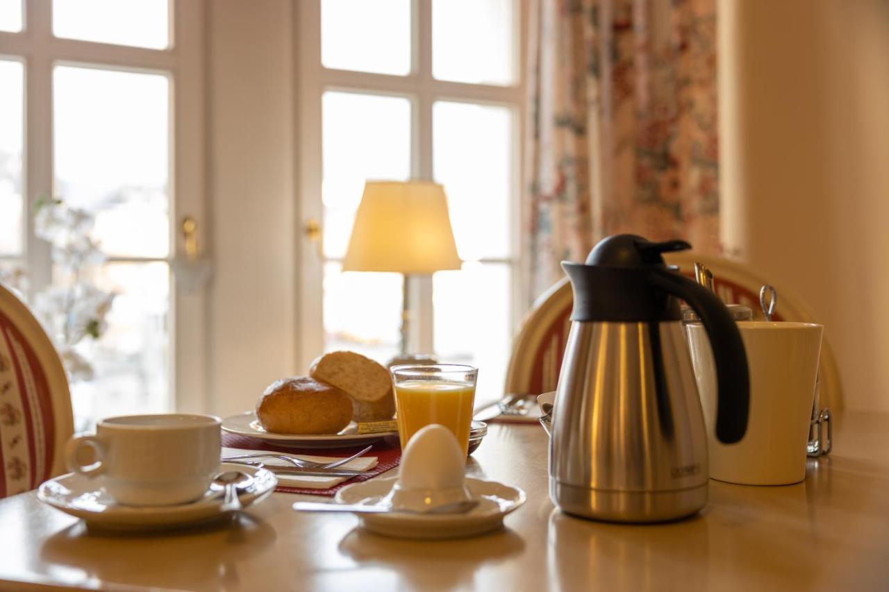 Hotel Anker Saalfeld Saale Екстериор снимка